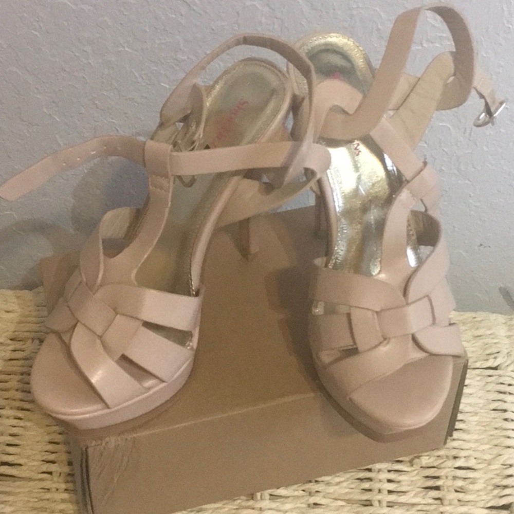 Tribute platforms